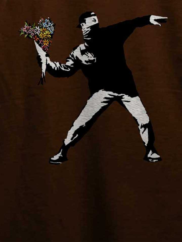 banksy-flower-hooligan-t-shirt braun 4