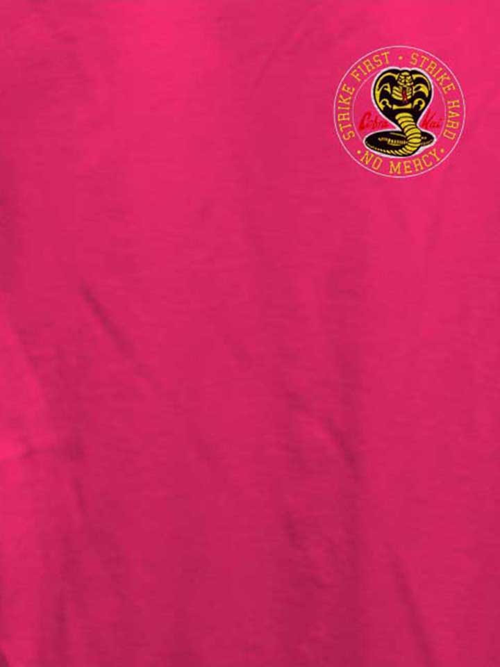 cobra-kai-logo-chest-print-damen-t-shirt fuchsia 4