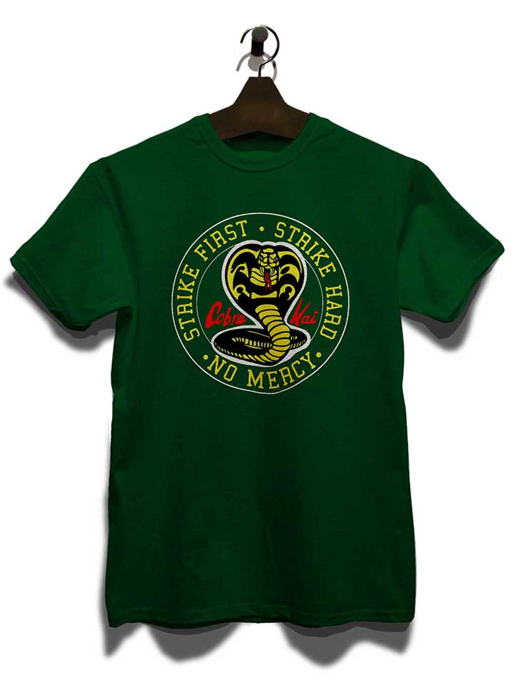 cobra-kai-logo-t-shirt dunkelgruen 3