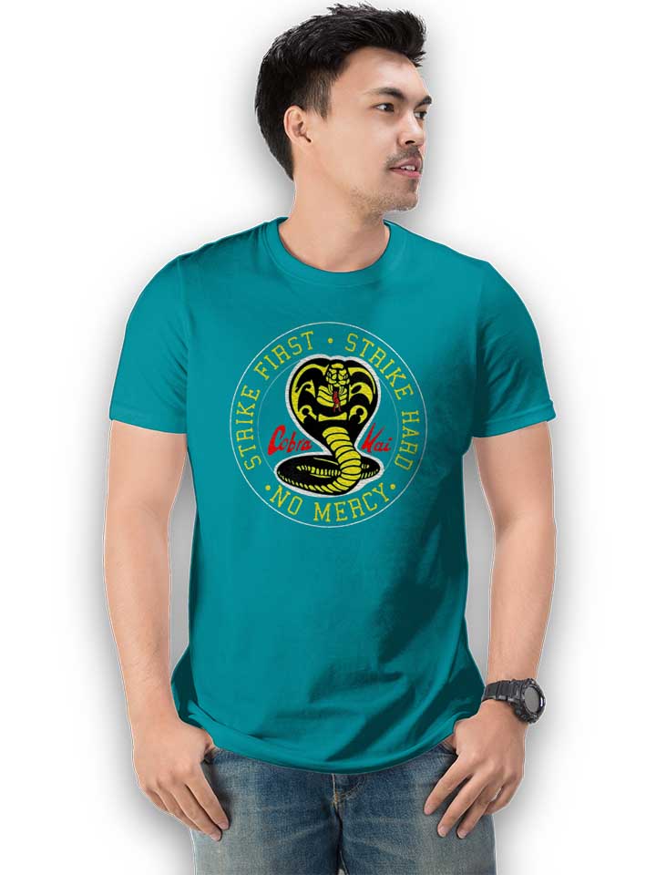 cobra-kai-logo-t-shirt tuerkis 2