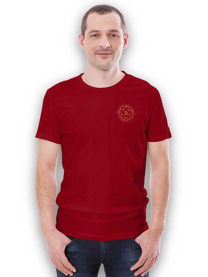 golden-om-mandala-chest-print-t-shirt bordeaux 2