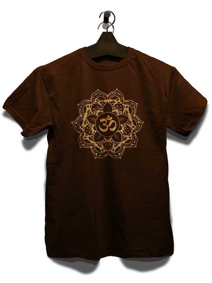 golden-om-mandala-t-shirt braun 3