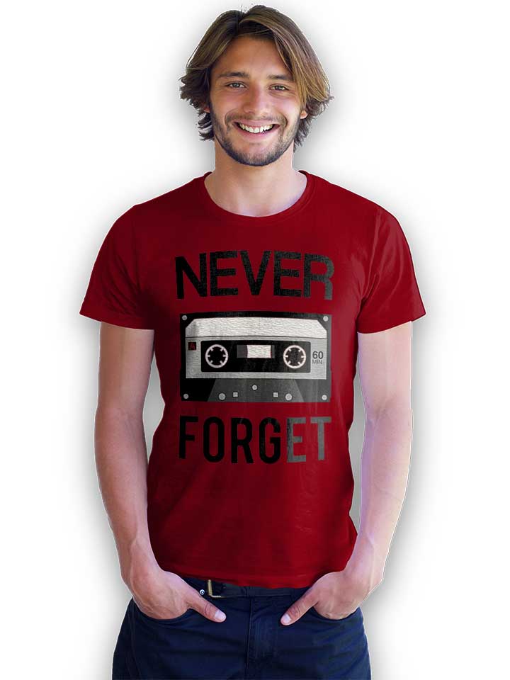 never-forget-cassette-t-shirt bordeaux 2