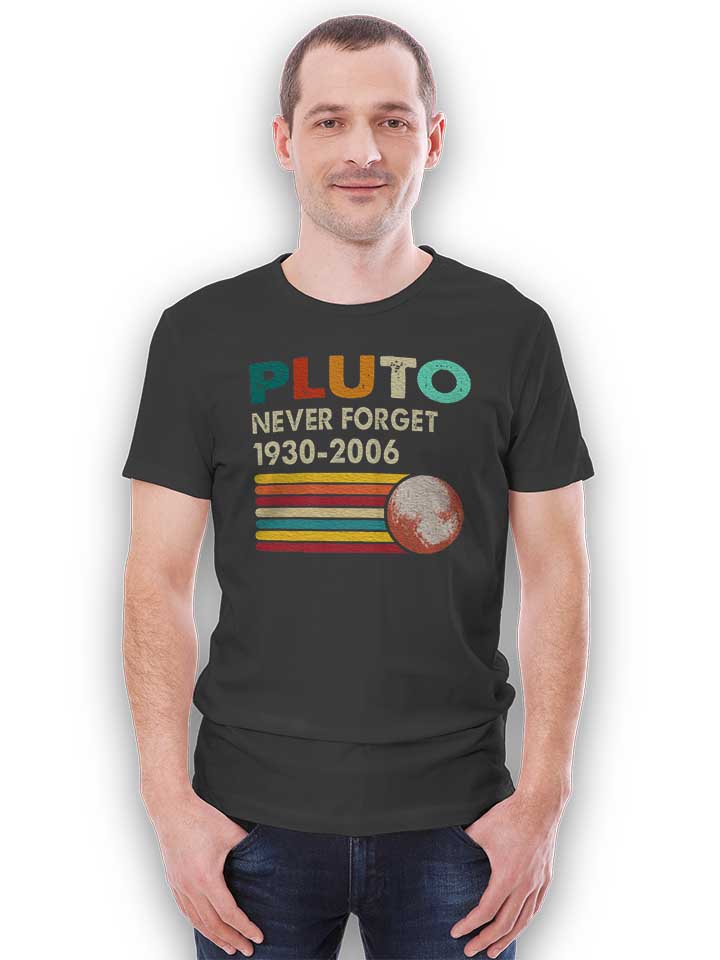 never-forget-pluto-retro-t-shirt dunkelgrau 2