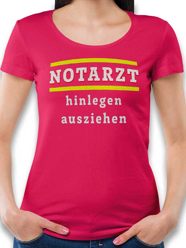 notarzt-hinlegen-ausziehen-damen-t-shirt fuchsia 1