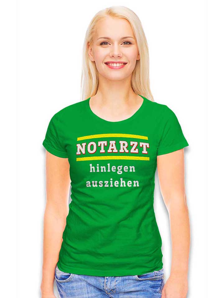 notarzt-hinlegen-ausziehen-damen-t-shirt gruen 2