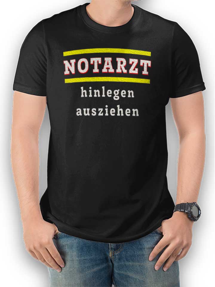 notarzt-hinlegen-ausziehen-t-shirt schwarz 1