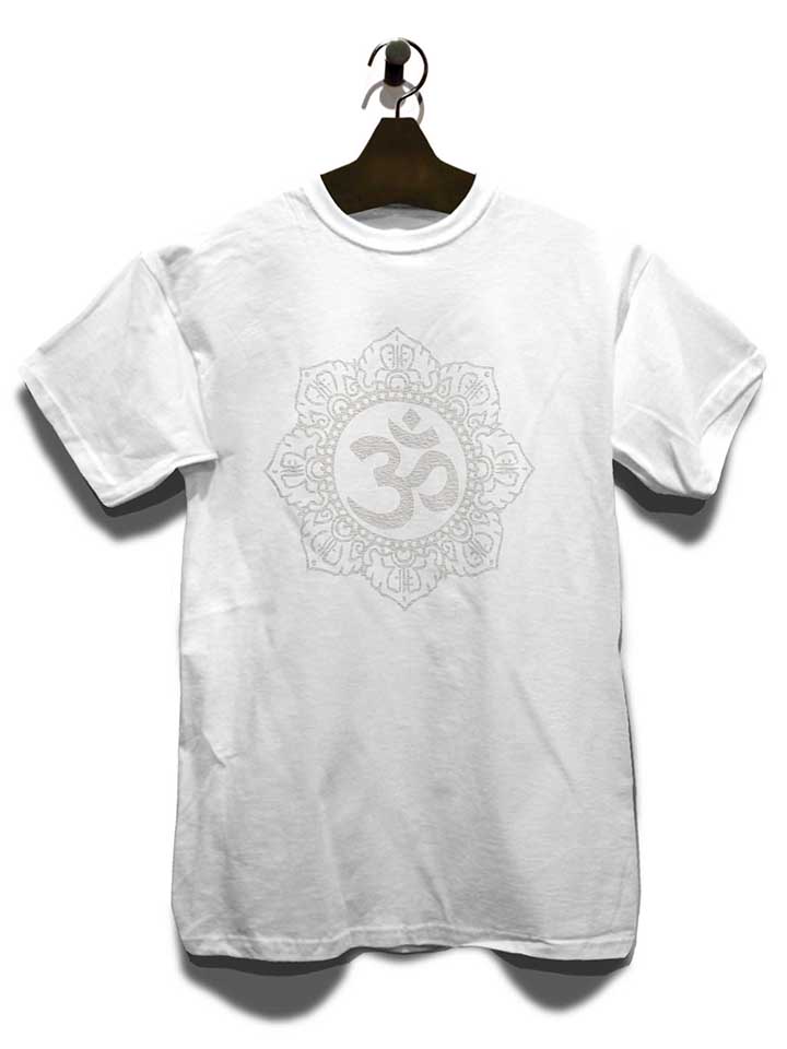 om-symbol-white-t-shirt weiss 3