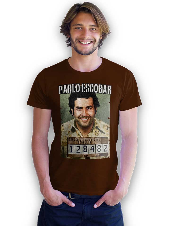 pablo-escobar-mugshot-t-shirt braun 2