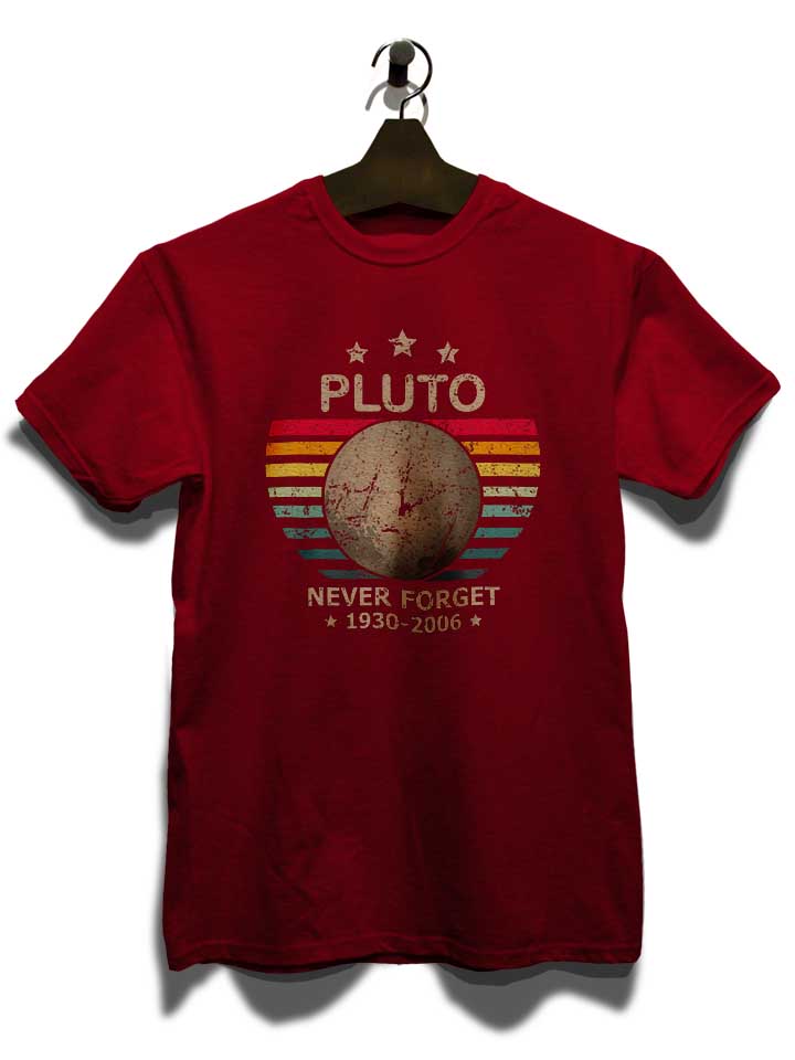 pluto-never-forget-t-shirt bordeaux 3