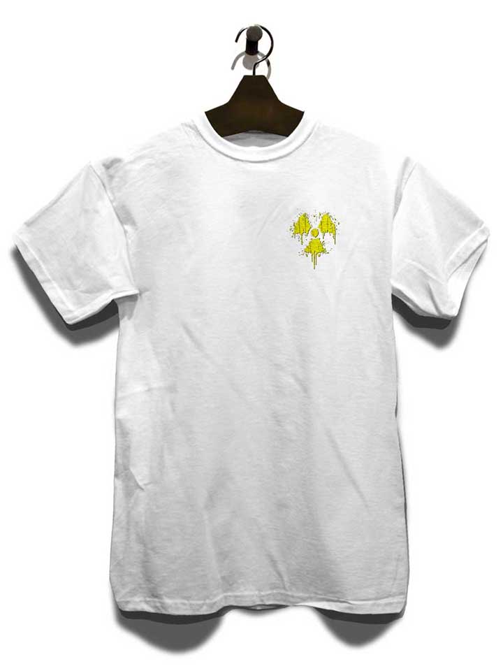 radioactive-logo-chest-print-t-shirt weiss 3