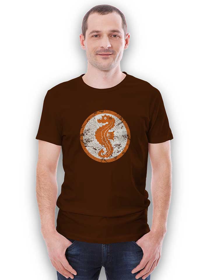 seepferdchen-logo-vintage-t-shirt braun 2